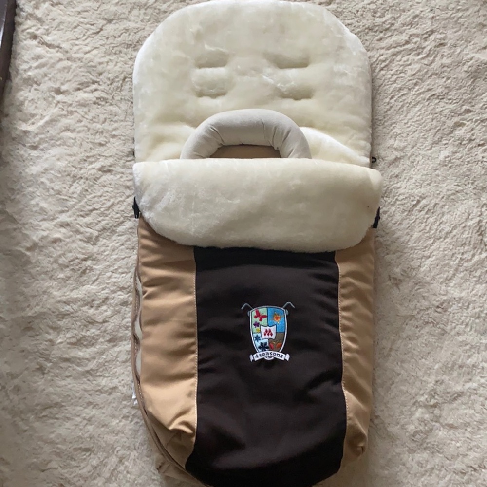 4 seasons luxury footmuff